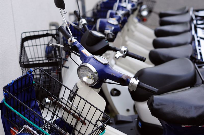 thách thức phát báo cho các du học sinh